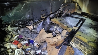 세종 아파트서 폭발음 뒤 화재…3명 화상