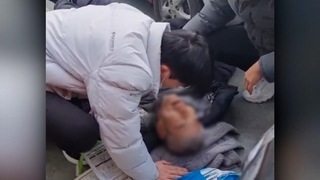 퇴근길 소방관들, 여객선 위 응급처치…골든타임 잡아