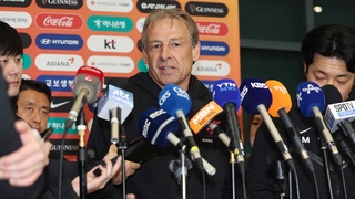 클린스만 “4강이 실패는 아냐…월드컵 준비할 것”