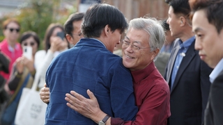 조국, 모레 총선 관련 입장 발표…내일 문재인 예방