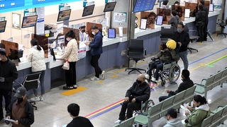 오늘부터 진료 축소…의협, 대통령·양당 대표 결단 촉구