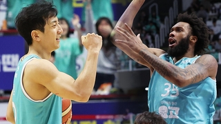 허훈·배스 폭발한 KT, KCC에 짜릿한 역전승