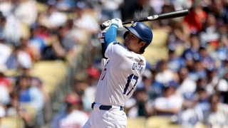 오타니, 141m 초대형 홈런포…4안타 2홈런 폭발