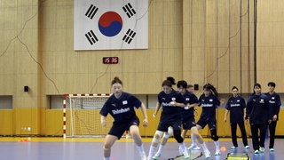 홀로 살아남은 여자 핸드볼 “파리서 모든 걸 쏟아붓겠다”