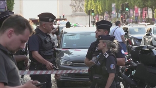 올림픽 앞두고…파리 경찰관, 흉기 공격에 부상