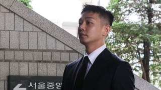 동성 성폭행 혐의 입건…유아인 측 “사실무근”