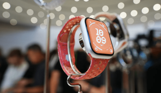 “워치로 번역하고 패드로 수학 푼다”…애플워치·아이패드 OS 대대적 변화