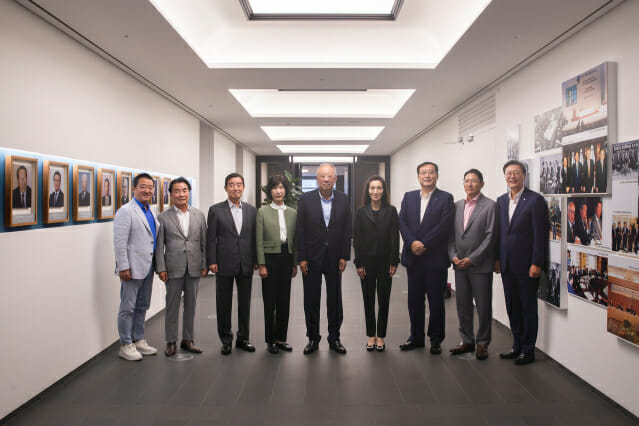 한경협, 금융·식품·패션 등 외연확대…김남구·김정수·성래은 합류