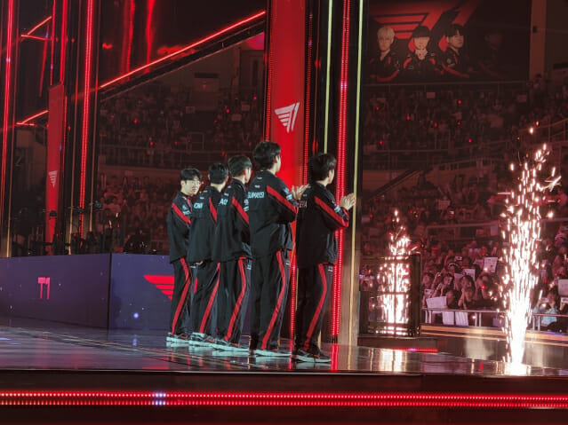 T1 ‘제오페구케’, 7연속 결승 진출 대기록 앞두고 삐끗