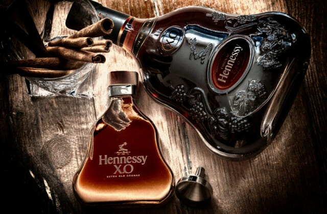 헤네시 노동자들, 중국 병입 소식에 파업 불사