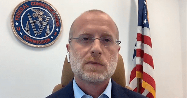 트럼프, 美 FCC 위원장에 브렌든 카 지명
