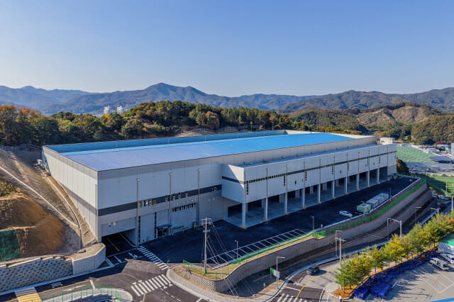 새로운 50년 연다…웅진식품, 충남 공주에 물류센터 준공