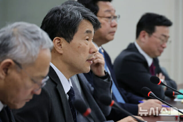 이주호 부총리 “매주 사회관계장관회의 개최, 민생 안전 수시점검”