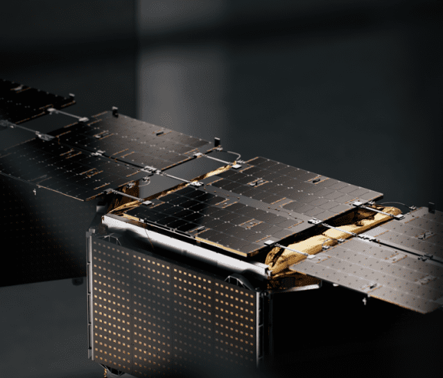 아이스아이, SAR 위성 2기 중간경사궤도 안착