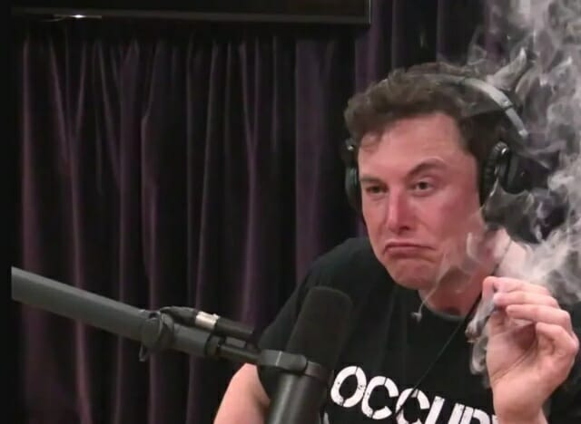 “머스크, 美 군사 보안 규정 어겨 조사 받아”