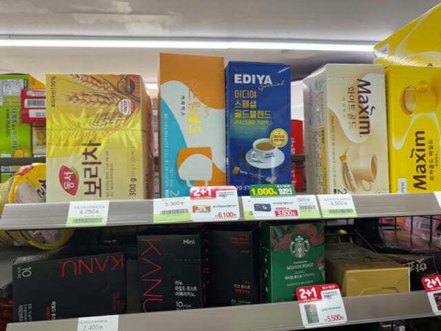 원두값·환율 상승에 저렴한 ‘스틱 커피’가 뜬다