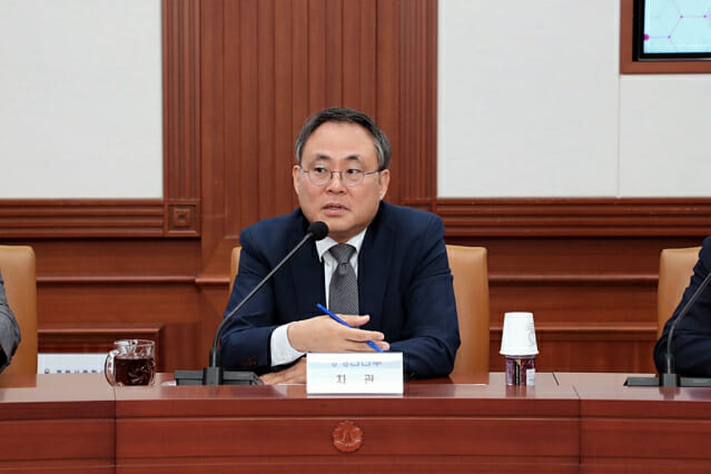 고기동 행정안전부 차관, 긴급 간부회의 개최…”국민 일상 최우선”