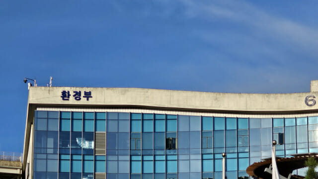 새해 ‘수소차’ 보조금 2일부터 지급…충전소도 64기 구축