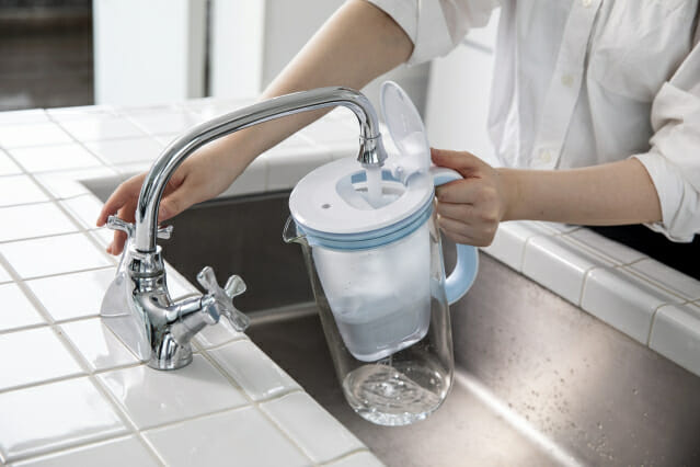 브리타, 붕규산 유리 미니 정수기 ‘글라스 저그’ 출시