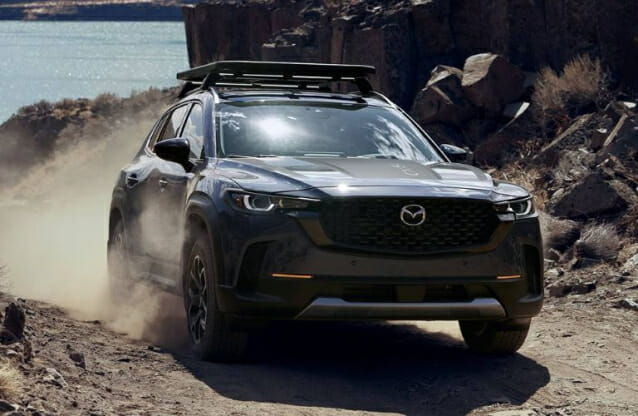 대형차 달리던 미국 도로는 옛말…훨훨 나는 ‘소형 SUV’