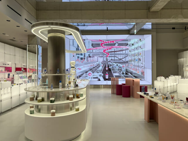 가희로 뜬 코리아테크는 왜 뷰티 플랫폼 ‘와이레스’ 만들었나