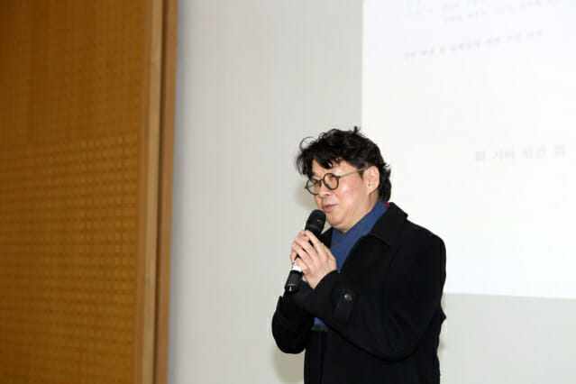 웹툰협회, 신임 회장에 김신 교수 선출