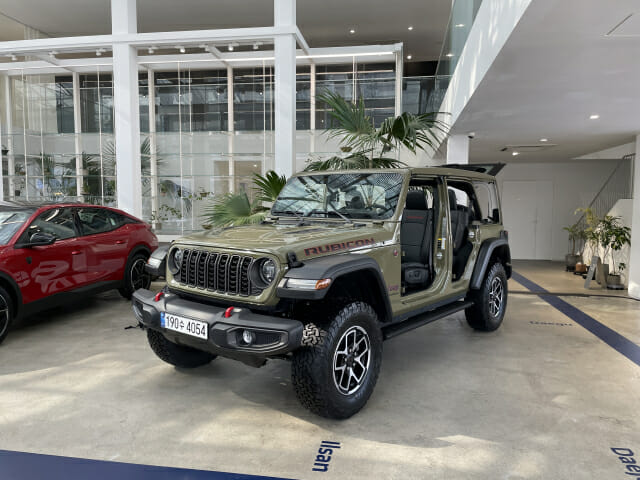 보증 만료된 푸조·지프도 부품 공급…스텔란티스, 고객중심 서비스 강화