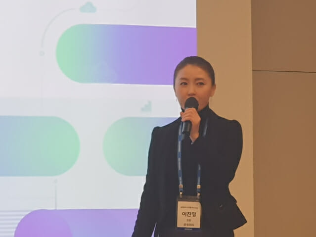 “애플 아이폰이 아니네”…삼성 갤럭시, 13년간 미군 전략폰으로 쓰인 까닭은