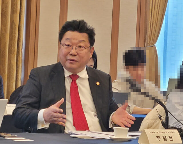 주형환 부위원장 “인구전략, 앞으로 5년이 골든타임”