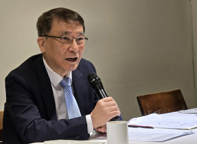 “10년 정도 공들이면 우리나라서도 노벨과학상 나올 것”