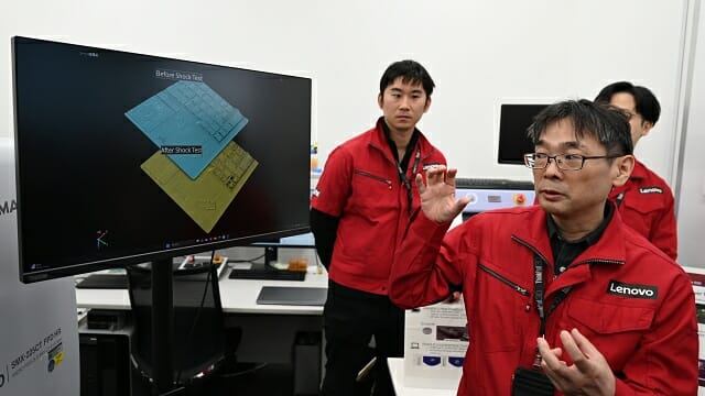 모서리로 ‘쾅’ 떨어진 씽크패드 노트북…”꺼내보니 멀쩡하네”