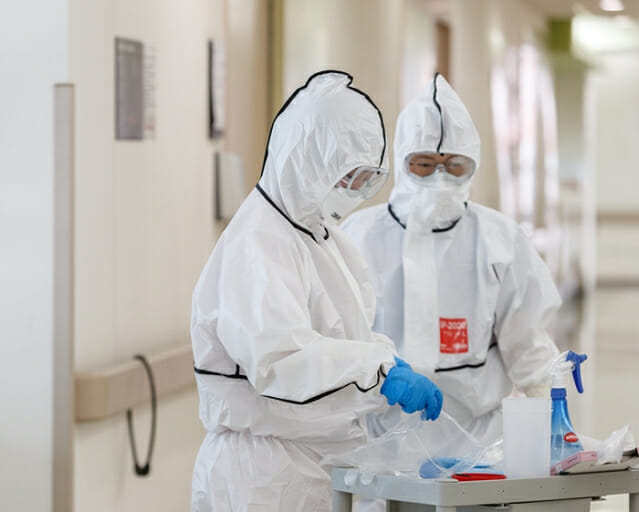 “무턱대고 간호대 정원 증원하더니”…간호사 취업절벽 ‘빨간불’