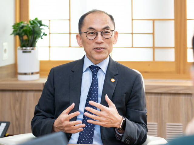 [특별인터뷰] 고학수 개보위원장 “마이데이터, 세계가 한국 주시”