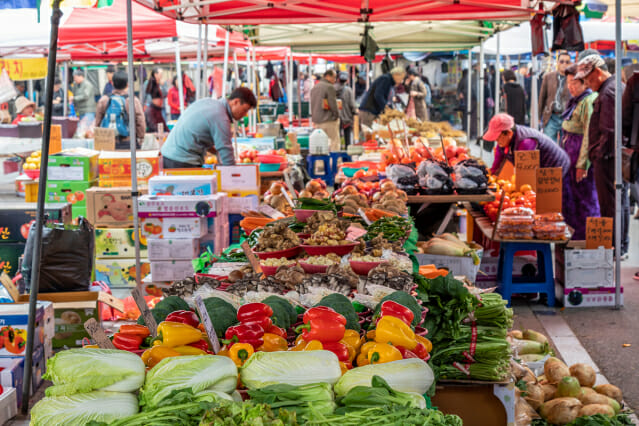 지역상권 활력사업에 2년간 20억씩 지원