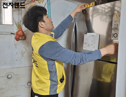 전자랜드, 결식우려 아동에 가전제품 기증