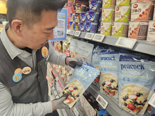 러너들 모여라…이마트, 피코크X런데이 콜라보 식품 출시