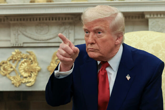 트럼프 관세 유예 발표에…나이키·월마트 등 주가 ↑