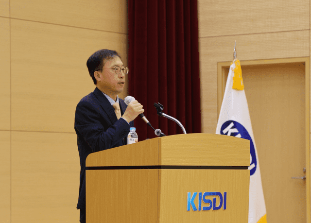 이상규 신임 정보통신정책연구원장 취임