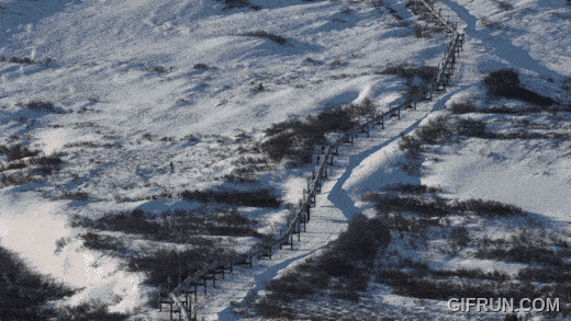 트럼프 관세카드 된 알래스카 LNG…사업성은 ‘글쎄’