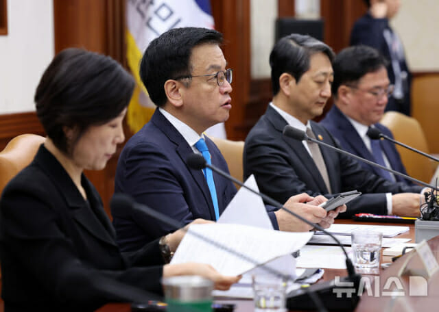 정부, 美 자동차 관세 폭탄에 자동차 산업 정책금융 15조 공급