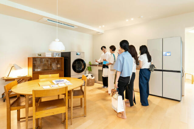 “삼성 AI 가전으로 한여름 쾌적하게 보내세요”