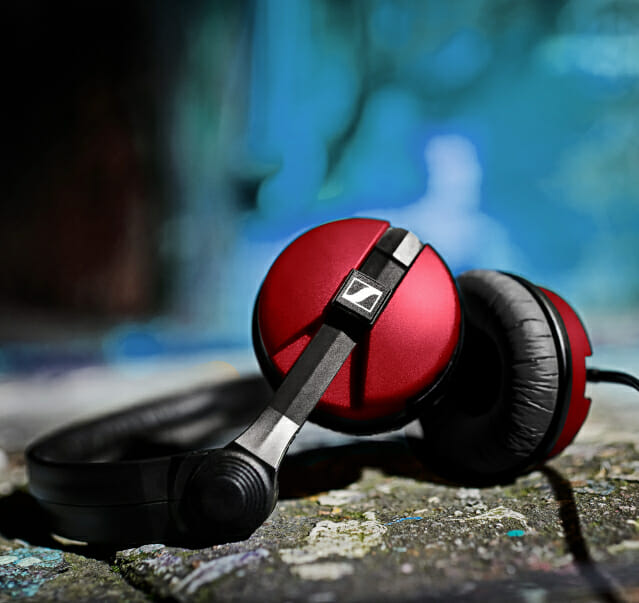 젠하이저, 80주년 헤드폰 증정 행사