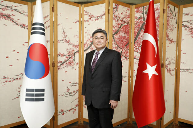 주튀르키예 한국문화원, ‘사랑은 국경을 넘어’ 전시회 개최