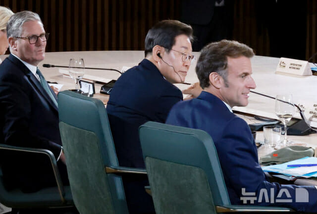 李대통령, G7 확대세션서 “아태 제1의 AI허브 구축하겠다”