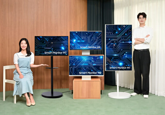 삼성전자, OLED 첫 탑재 2025년형 AI 스마트모니터 3종 출시