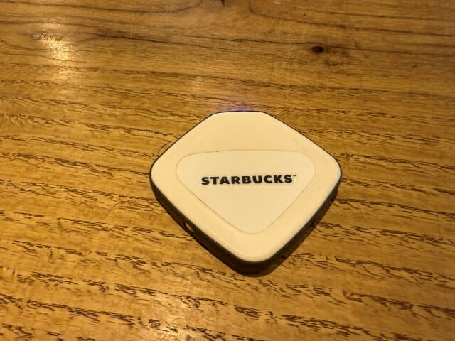 “꼿꼿한 스타벅스가 달라졌어요”…왜 그럴까