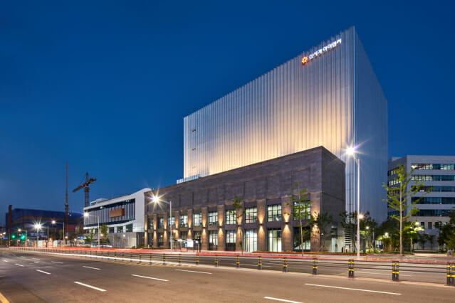 데이터센터 안전 문화 정착 앞장 선 신세계I&C, 경기도서 특별한 상 받았다