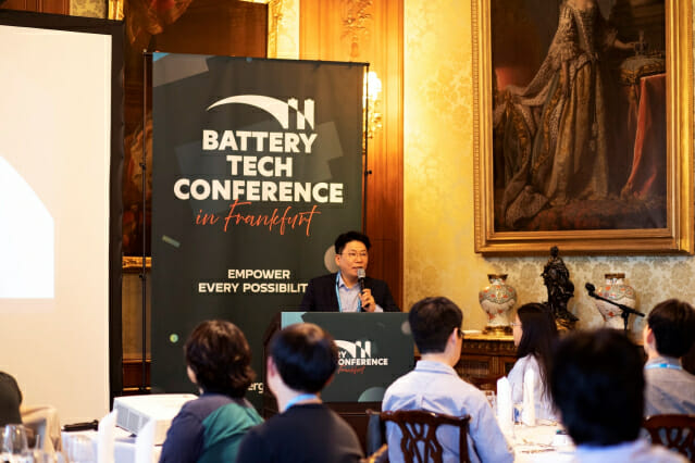 “유럽 인재 잡아라”…LG엔솔 경영진, 독일 BTC 총출동