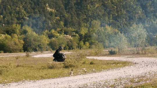 하늘 나는 오토바이, 비밀 풀렸다…”진짜 맞죠”