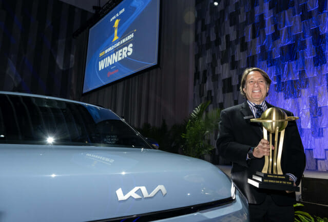 기아, 2분기 최대 매출에도 ‘관세폭탄’에 영업익 24.1% 급감